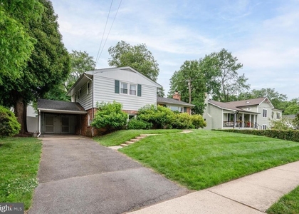 7011 Sea Cliff Road - Photo 1