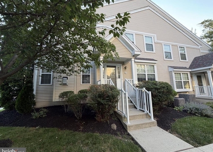 223 Flagstone Road - Photo 1