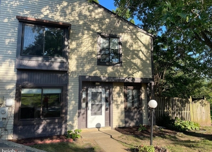 7233 Mill Creek Court - Photo 1