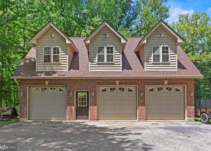 9175 Dubois Road - Photo 1
