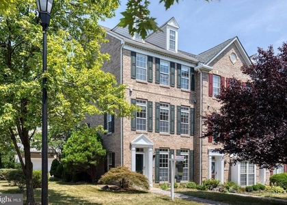 1503 Martock Lane - Photo 1