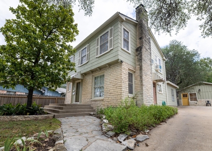 4811 Shoalwood Ave - Photo 1