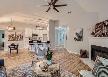 1701 Hollow Tree Blvd - Photo 1