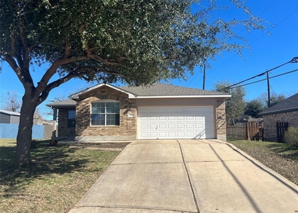 2100 Boyer Dr - Photo 1