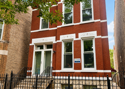 853 N Winchester Avenue - Photo 1