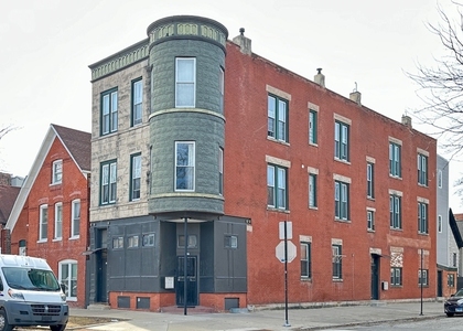 2609 W Thomas Street - Photo 1