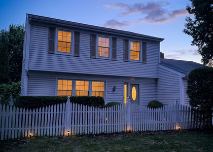 10 Mayflower Road - Photo 1