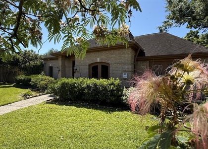 11527 Cedar Creek Drive - Photo 1