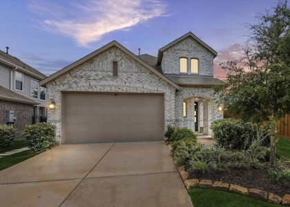 7933 Spring Run Drive - Photo 1