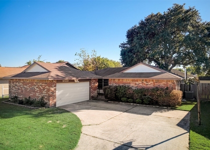 9910 Willmont Road - Photo 1
