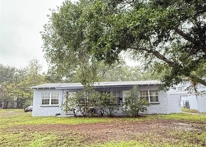 1931 7th Street S - Photo 1