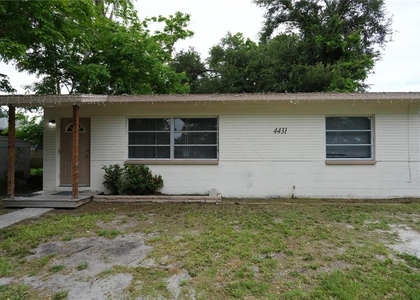 4431 78th Avenue N - Photo 1