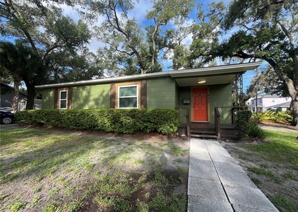 402 W Paris Street - Photo 1