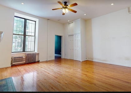 West 89 th Street - Photo 1