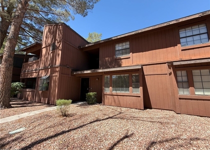 5923 Laredo Street - Photo 1