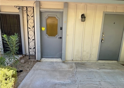 1467 Lorilyn Avenue - Photo 1