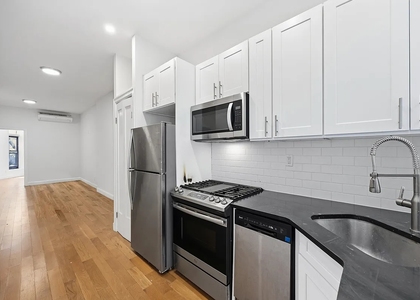 521 Decatur Street - Photo 1