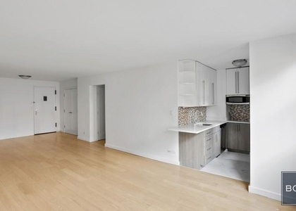 West 58th Street - Photo 1