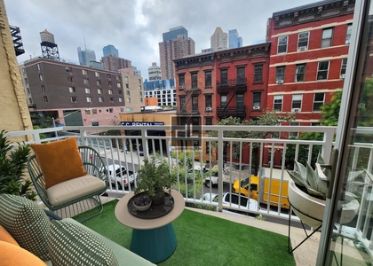 517 West 46 Street - Photo 1