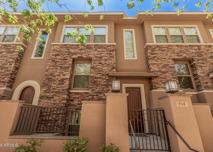 5550 N 16th Street - Photo 1
