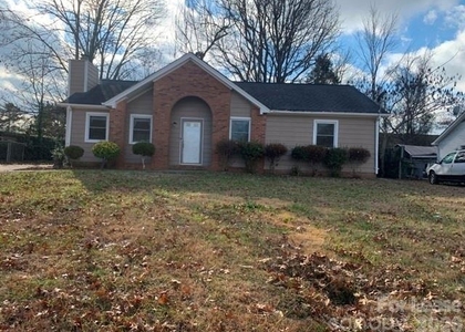 2601 Dion Avenue - Photo 1