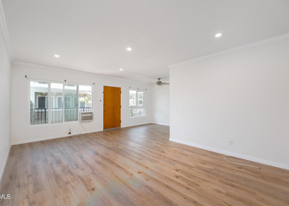 1736 N Normandie Avenue - Photo 1