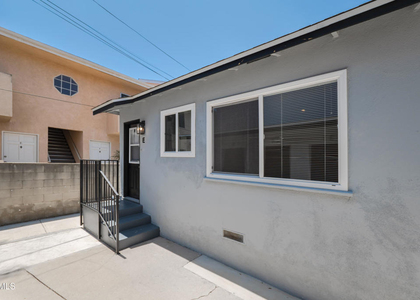 627 E Magnolia Boulevard - Photo 1