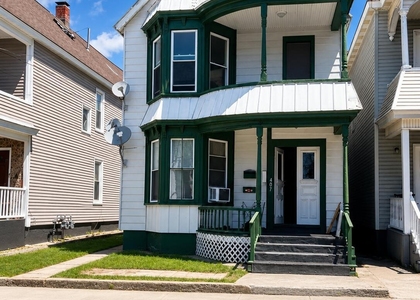 407 Victory Avenue - Photo 1
