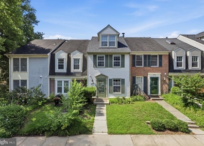 9504 Dunbrook Court - Photo 1