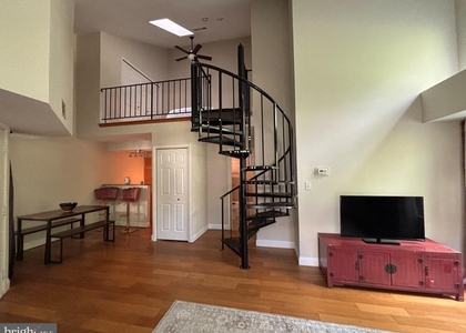 9966 Hellingly Place - Photo 1