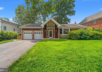 7504 Radnor Road - Photo 1