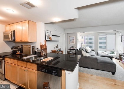 1225 13th Street Nw - Photo 1