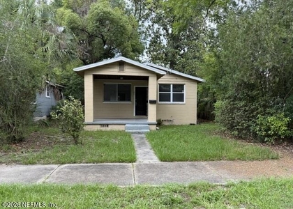 1593 W 21st Street - Photo 1