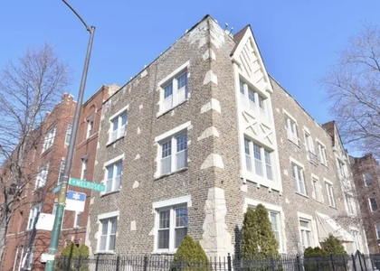 3241 N Damen Avenue - Photo 1