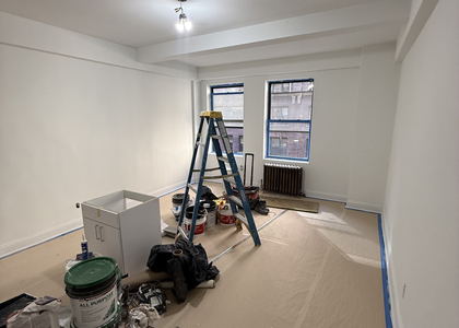 139 West 55th Street - Photo 1