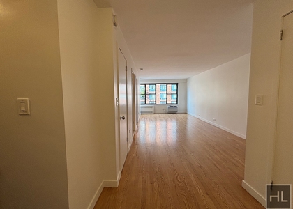 Fourth Ave - Photo 1
