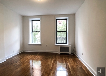East 89 Street - Photo 1