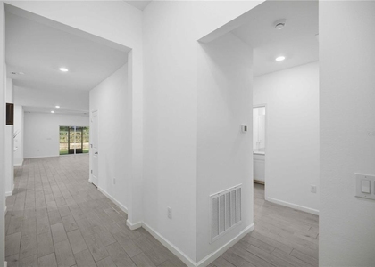 3492 Ne 38th Lane - Photo 1