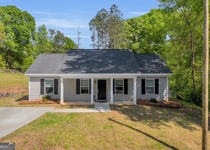 140 Rustwood Drive - Photo 1