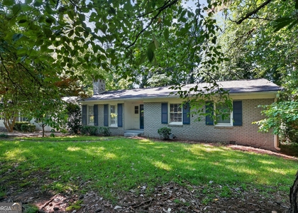 807 Cardova Drive Ne - Photo 1