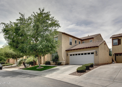 1120 N Crosscreek Drive - Photo 1