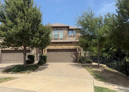 6300 Hermosa Drive - Photo 1