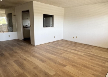 100 Village Green Circle E - Photo 1