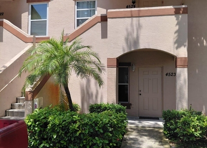 4524 Oak Terrace Drive - Photo 1
