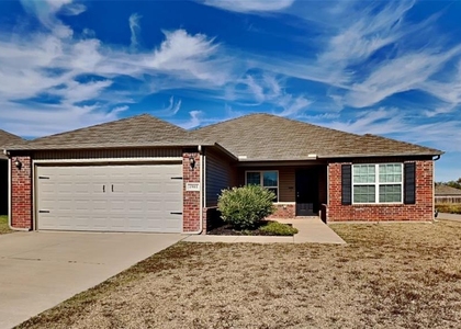 1901 W Autumn Way - Photo 1