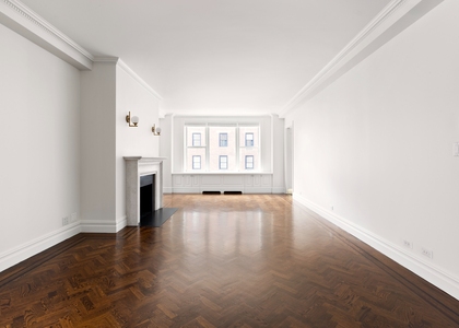 East 80th Street, Unit 07a - Photo 1