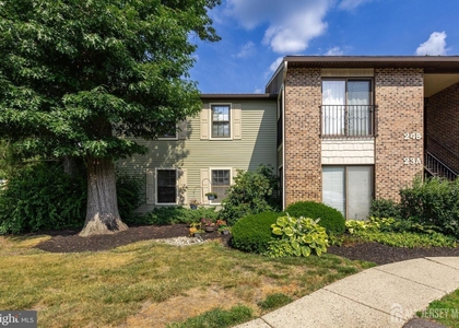 23 W Bluebell Lane - Photo 1