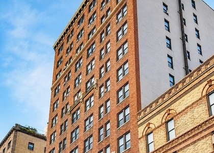 205 W 88th Street - Photo 1