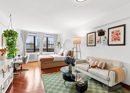 408 W 57th Street - Photo 1