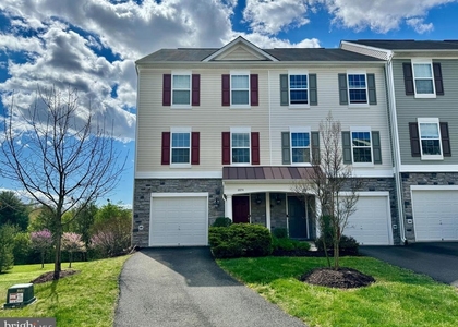 2874 Chinkapin Oak Lane - Photo 1